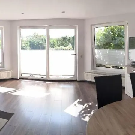 Modern Ausgestattetes Mit Terrasse Дом отдыха Берген-ауф-Рюген